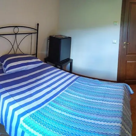 Alloggio per agriturismo Marzolara.