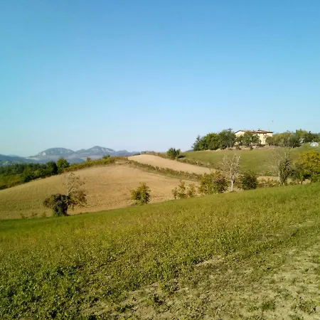 Farma Marzolara.