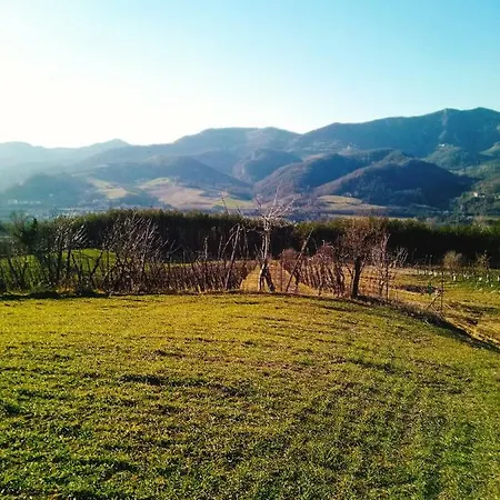 Marzolara. Farm stay *