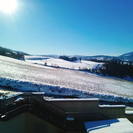 Marzolara. Feriegård *