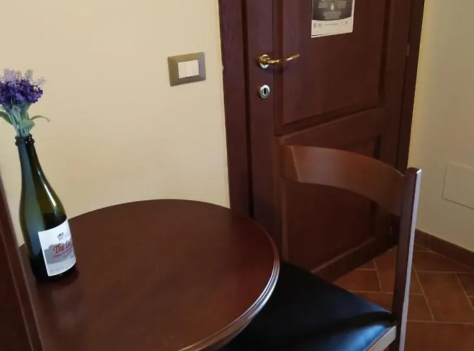 Marzolara. Alloggio per agriturismo Monzuno