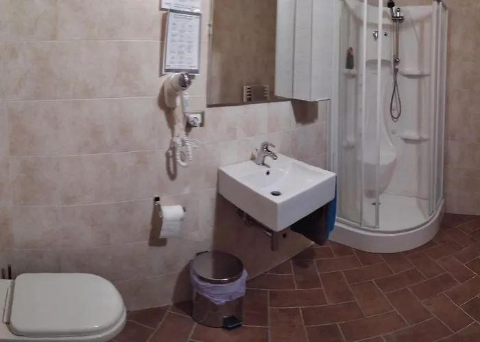 Alloggio per agriturismo Marzolara. *