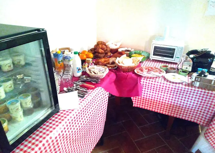 Alloggio per agriturismo Marzolara. *